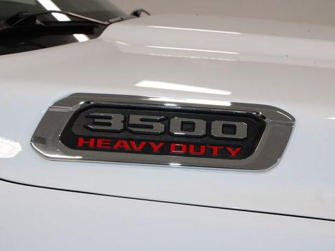 Used 2022 RAM 3500 Big Horn image 13