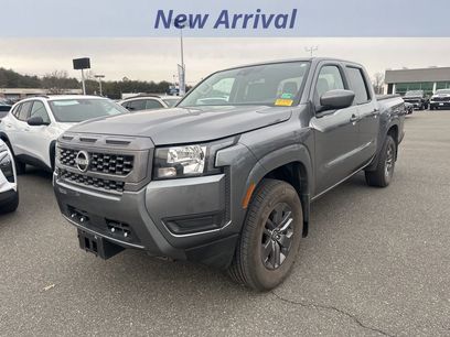 Used 2025 Nissan Frontier SV