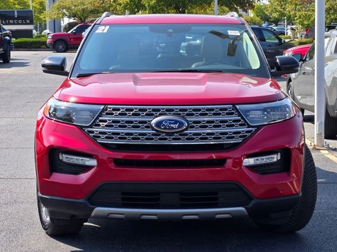Used 2021 Ford Explorer Limited w/ Equipment Group 301A image 2