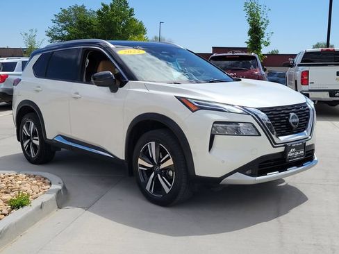 Used 2022 Nissan Rogue Platinum w/ Head-Up Display Package AWD/4WD image 7