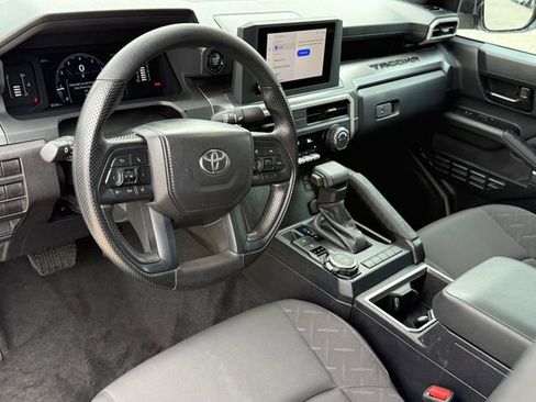 Used 2024 Toyota Tacoma SR5 AWD/4WD image 10