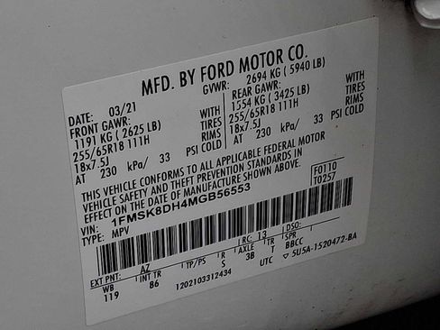 Used 2021 Ford Explorer XLT image 26
