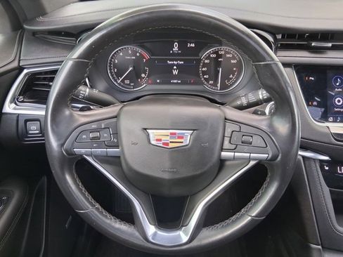 Used 2023 Cadillac XT6 Luxury w/ LPO, Floor Liner Package image 8
