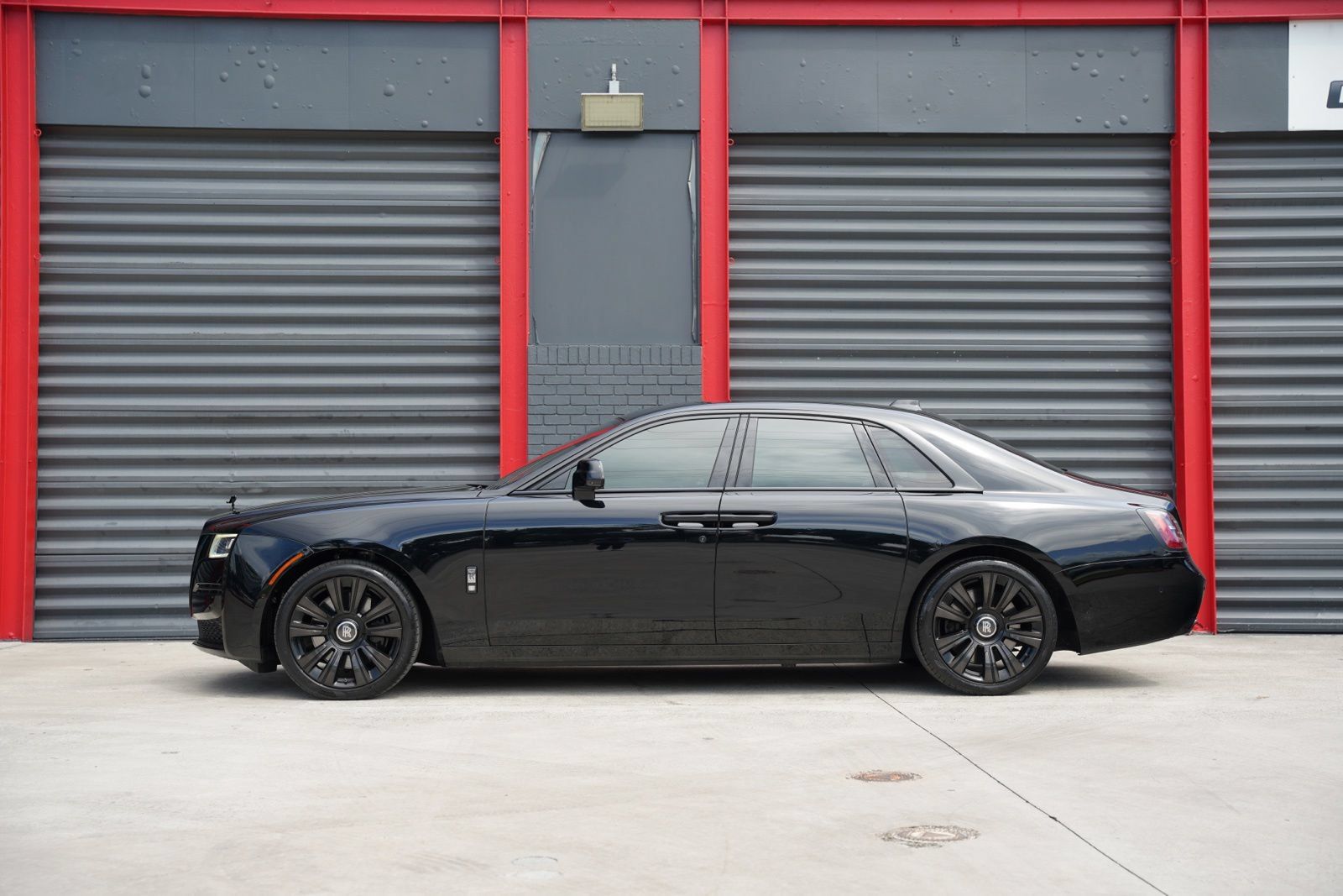 Used 2022 Rolls-Royce Ghost w/ Ghost Package AWD/4WD image 10