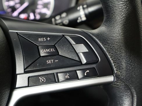 Used 2023 Nissan Altima 2.5 SV FWD image 35