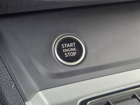 Certified 2021 Audi Q3 2.0T Premium w/ Convenience Package image 25