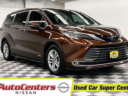 Used 2021 Toyota Sienna Limited