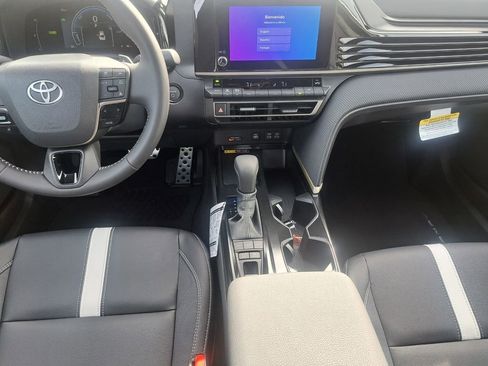 New 2026 Toyota Camry SE image 21