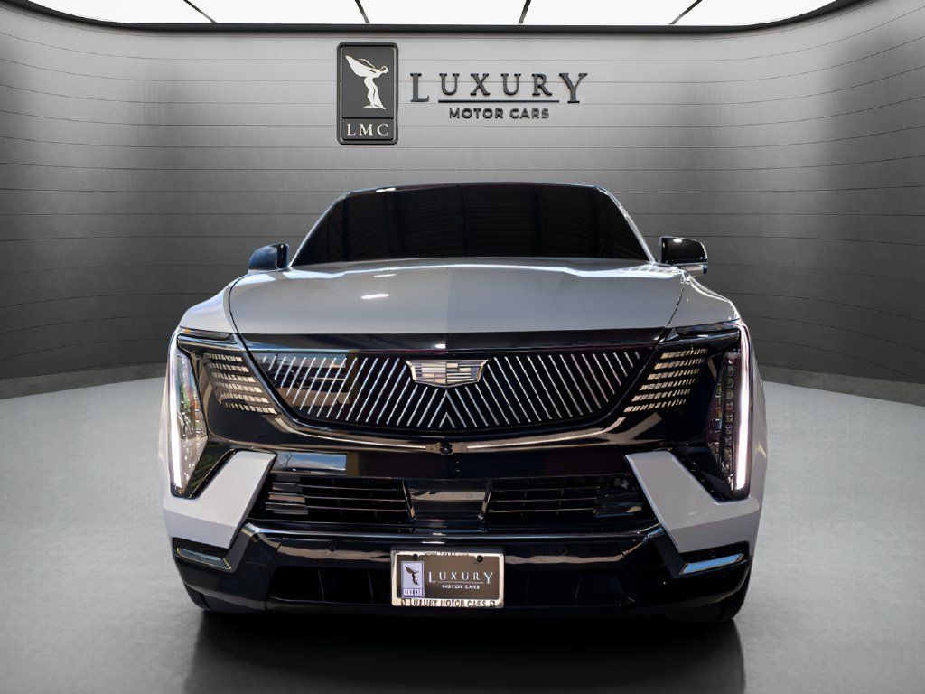 Used 2025 Cadillac Escalade IQ Sport 2 AWD/4WD image 3