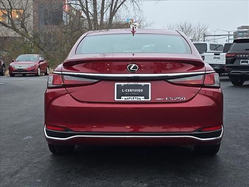 Used 2022 Lexus ES 250 w/ Premium Package image 6