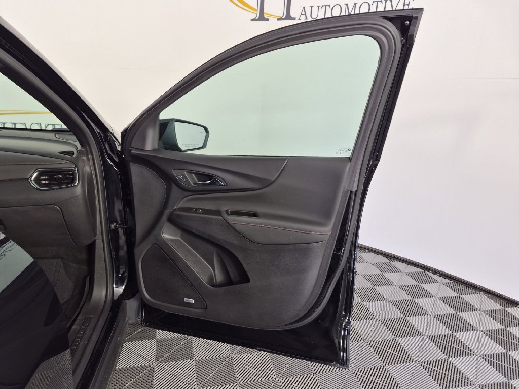 Used 2024 Chevrolet Equinox RS w/ RS Leather Package FWD image 36