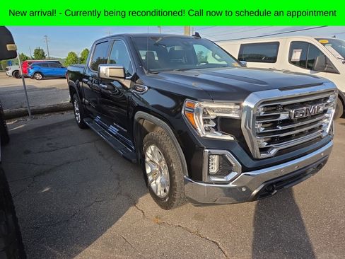 Used 2021 GMC Sierra 1500 SLT w/ SLT Premium Plus Package image 2