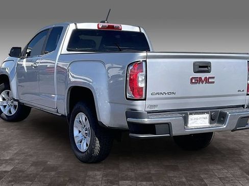 Used 2017 GMC Canyon SLE RWD image 12