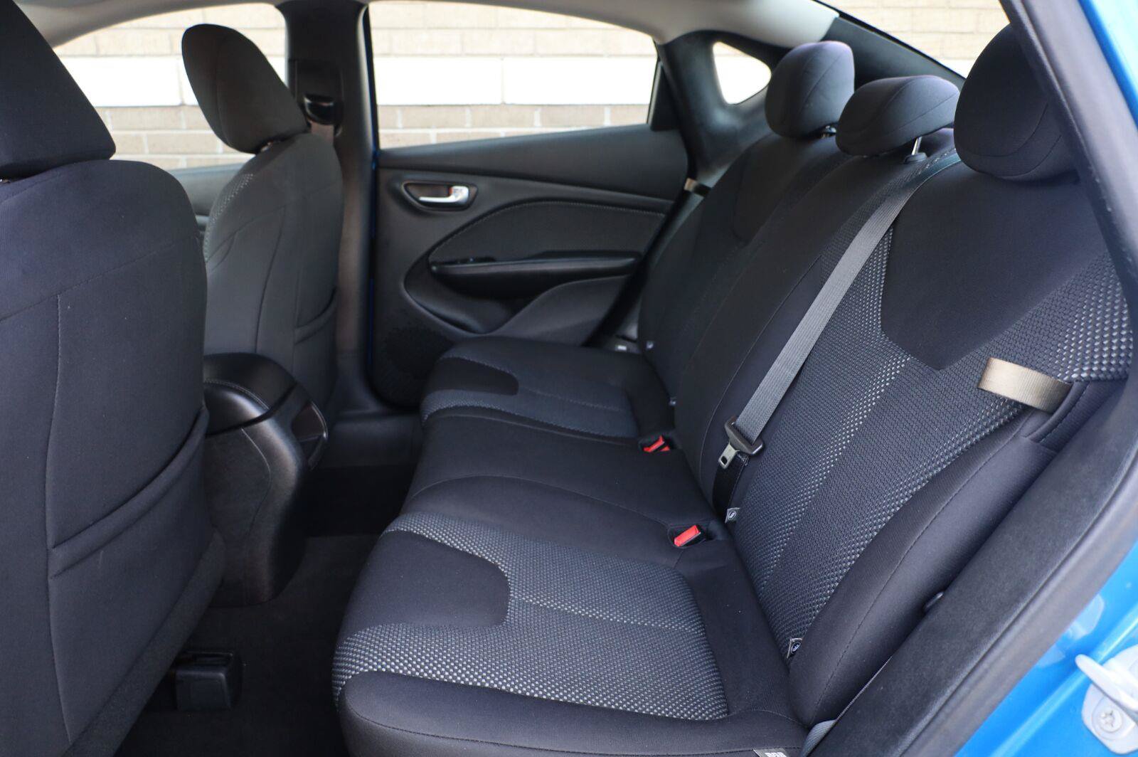 Used 2015 Dodge Dart SE w/ Convenience Group FWD image 18