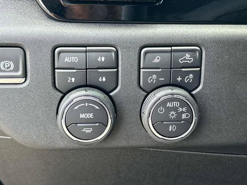 New 2025 Chevrolet Silverado 2500 High Country w/ Midnight Edition image 28