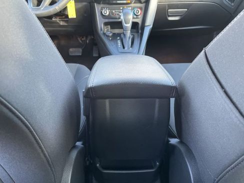 Used 2018 Ford Focus SE w/ Cold Weather Package image 23