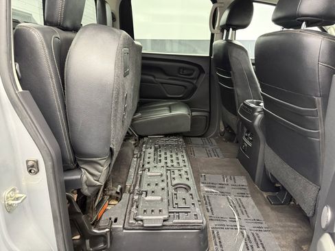 Used 2017 Nissan Titan SL image 56