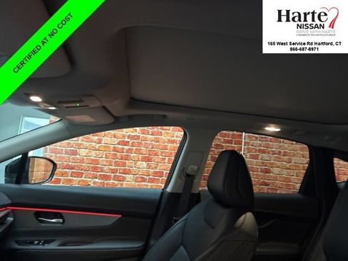 Used 2025 Nissan Murano SL AWD/4WD image 8