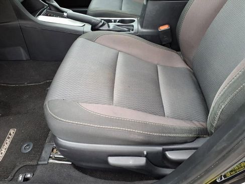 Used 2017 Toyota Corolla LE w/ Carpet Mat Package (TMS) image 16
