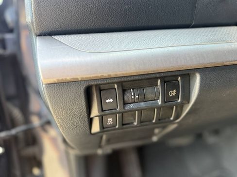 Used 2015 Subaru Legacy 2.5i Premium AWD/4WD image 14