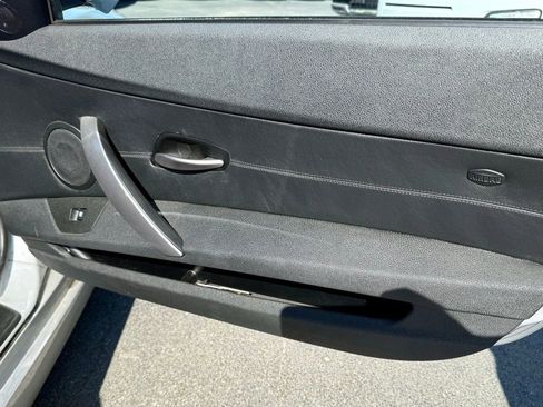 Used 2008 BMW Z4 3.0si RWD image 6