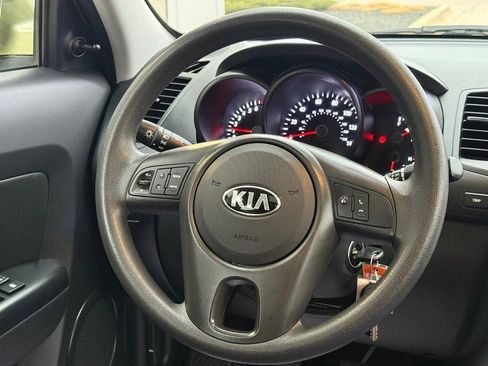 Used 2013 Kia Soul image 15
