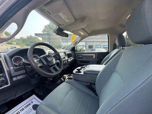 Used 2015 RAM 2500 Tradesman w/ Chrome Appearance Group image 11