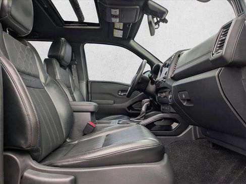 Used 2022 Nissan Frontier Pro-X w/ Pro-X Premium Package image 20