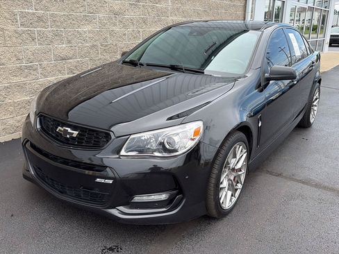Used 2016 Chevrolet SS RWD image 36