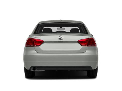 Used 2015 Volkswagen Passat 1.8T S image 5