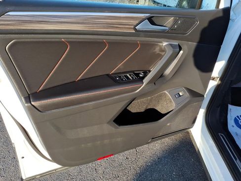 Used 2024 Volkswagen Tiguan Wolfsburg Edition image 13