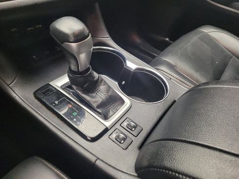 Used 2019 Toyota Highlander XLE w/ Protection Package #3 AWD/4WD image 26