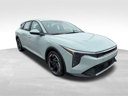 New 2026 Kia K4 GT-Line Turbo FWD image 1