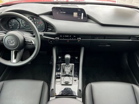 Certified 2025 MAZDA MAZDA3 s Sport image 16