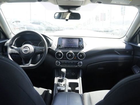 Used 2024 Nissan Sentra S FWD image 19