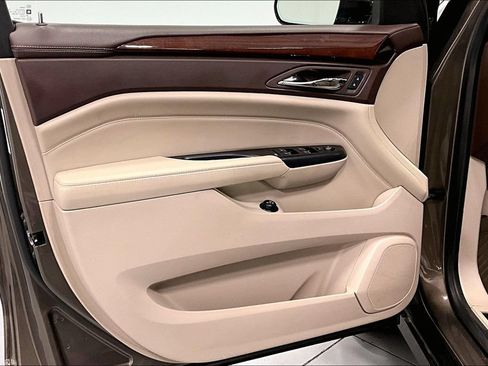 Used 2015 Cadillac SRX Luxury FWD image 19