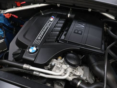 Used 2018 BMW X4 M40i image 27