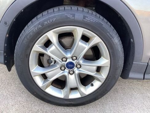 Used 2014 Ford Escape Titanium w/ Equipment Group 401A AWD/4WD image 6