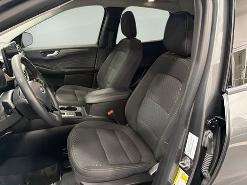 Used 2023 Ford Escape Active w/ Tech Pack #2 FWD image 12