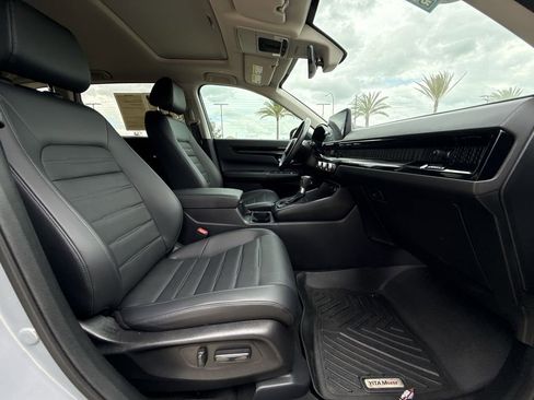 Used 2024 Honda CR-V EX-L image 15