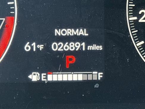 Used 2025 Honda Odyssey Elite image 12