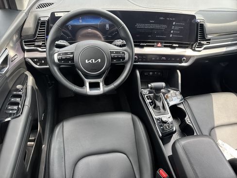 Used 2025 Kia Sportage SX FWD image 7