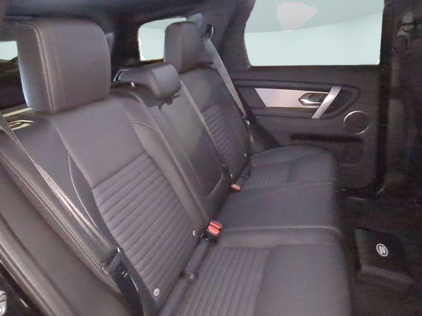 New 2026 Land Rover Discovery Sport Landmark AWD/4WD image 29