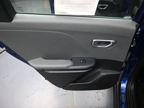 Used 2025 Kia K4 FWD image 30