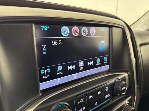 Used 2018 GMC Sierra 1500 SLT w/ SLT Premium Package AWD/4WD image 19