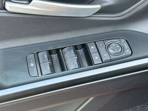 New 2026 Subaru Solterra Premium image 11