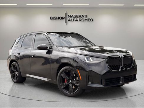 Used 2025 BMW X3 xDrive30i w/ Premium Package AWD/4WD image 1