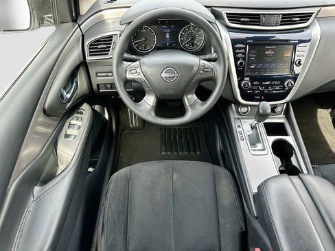 Used 2023 Nissan Murano S image 20