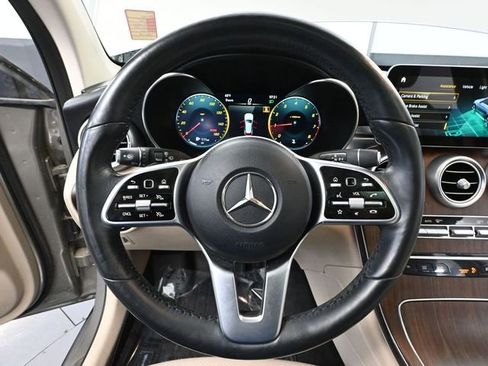Used 2021 Mercedes-Benz GLC 300 4MATIC image 26