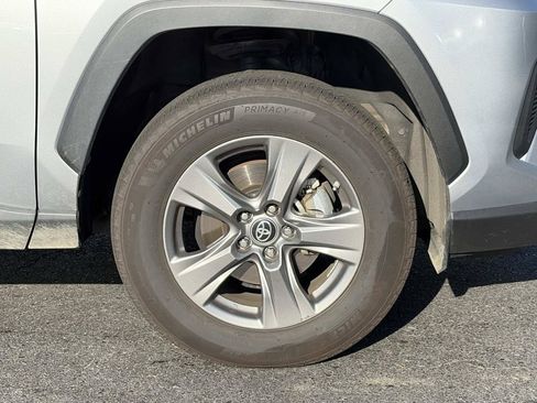 Used 2024 Toyota RAV4 LE AWD/4WD image 9